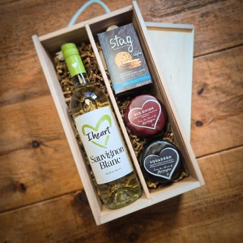 Sauvignon Blanc and Cheese Truckle Hamper